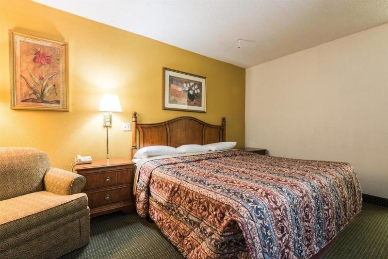 Motel 6 阿尔科 外观 照片
